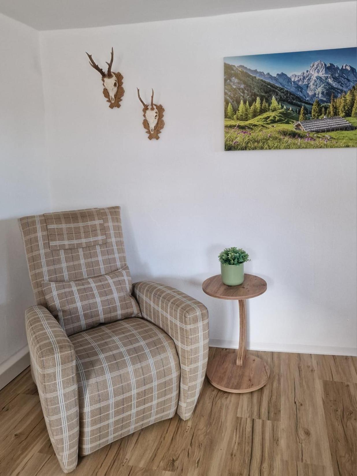 Ferienwohnung Alpenhirsch Schwangau Dış mekan fotoğraf
